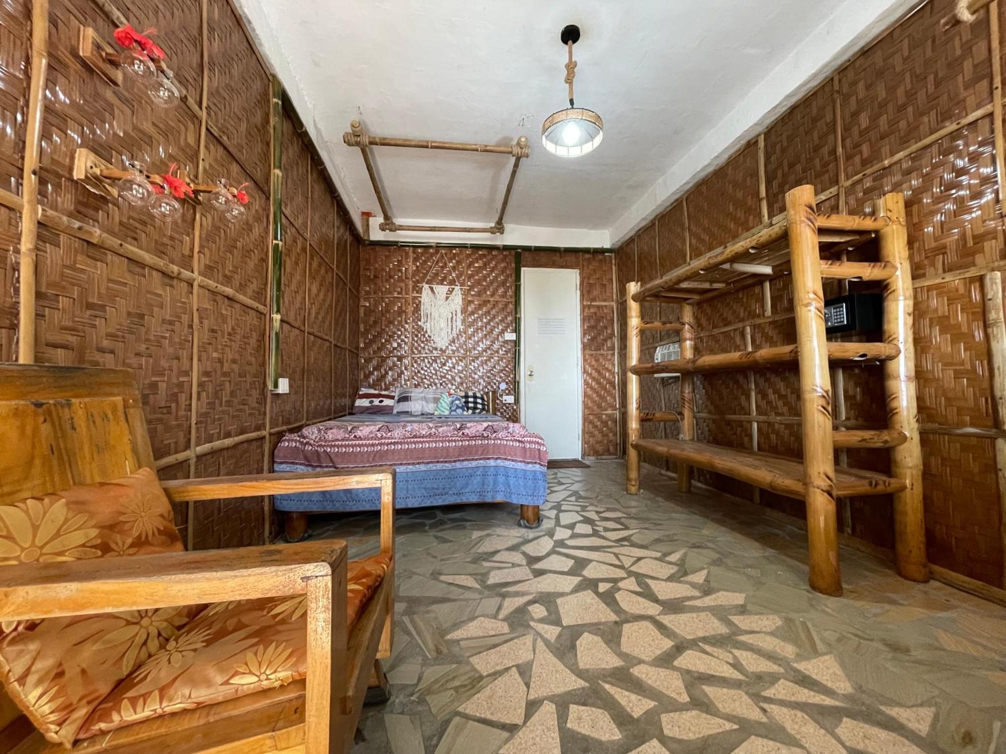 Bed and Breakfast Voodoo House Lalao Exteriér fotografie